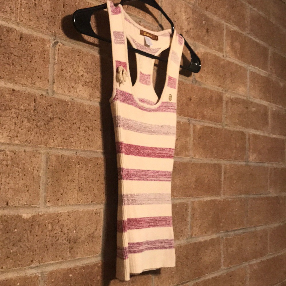 Luxirie Racer-Back Tank ✨💖💛 - Picture 6 of 8